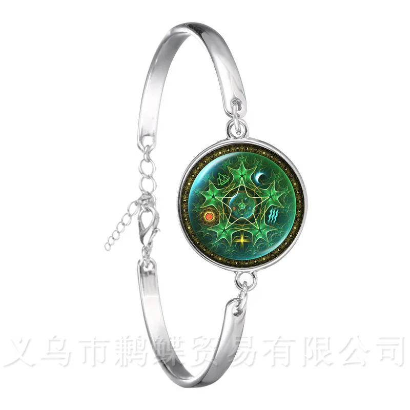 

Triple Moon Goddess Wicca Pentagram Magic Amulet Talisman Girls Women Chain Bracelet Tibetan Trendy Jewelry Gift For Family