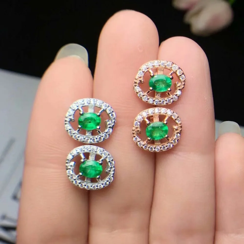 Серьги гвоздики SHILOVEM из стерлингового серебра 925 пробы с натуральным изумрудом