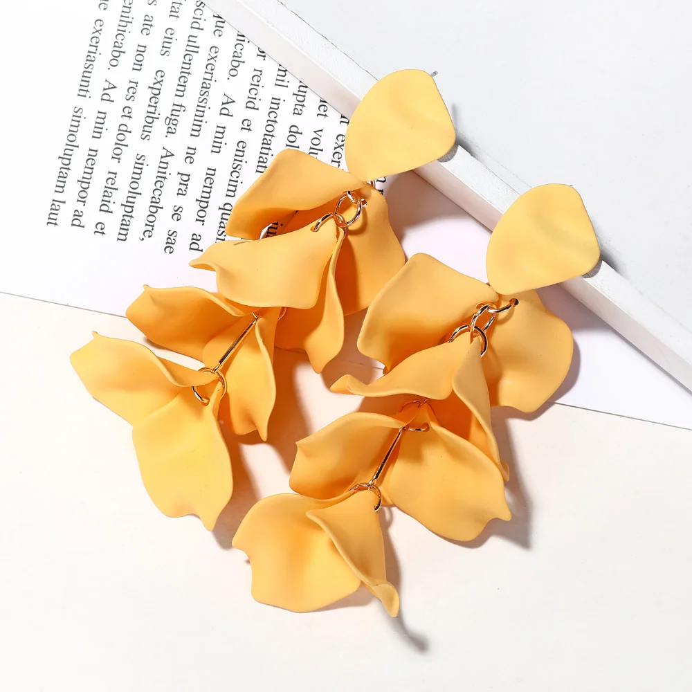 E2211 Yellow XIYANIKE дизайн для женщин невесты сладкие ювелирные изделия спрей краска эффект цветок Длинная кисточка свободно свисающие акриловые серьги себе Brincos - Окраска металла: E2211 Yellow