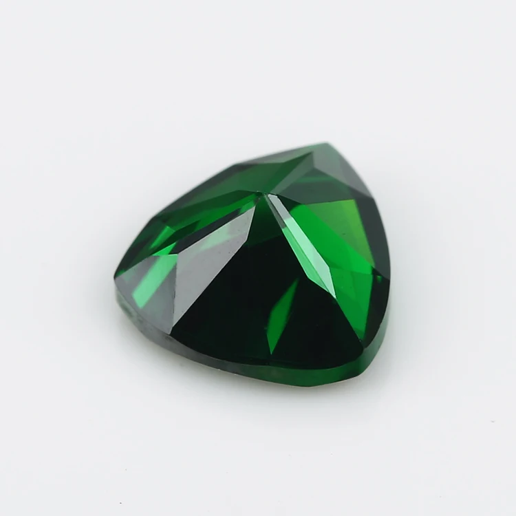 

30PCS 3x3~10x10mm Trillion Shape Green AAAAA Loose Cubic Zirconia stone Brilliant Cut CZ Stone For Jewelry DIY