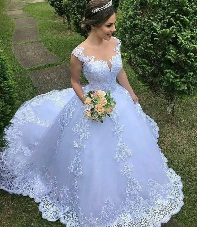 Кружевное свадебное платье с короткими рукавами бальное свадебные и вечерние