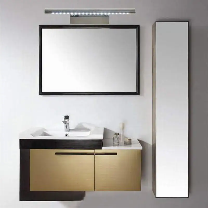 Современный настенный светильник в современном стиле для ванной комнаты