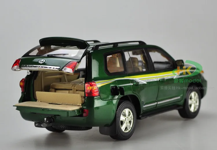 1:18 весы Toyota Land Cruiser LC200 зеленая литая под давлением модель автомобиля SUV игрушки для коллекции подарков оригинальная коробка