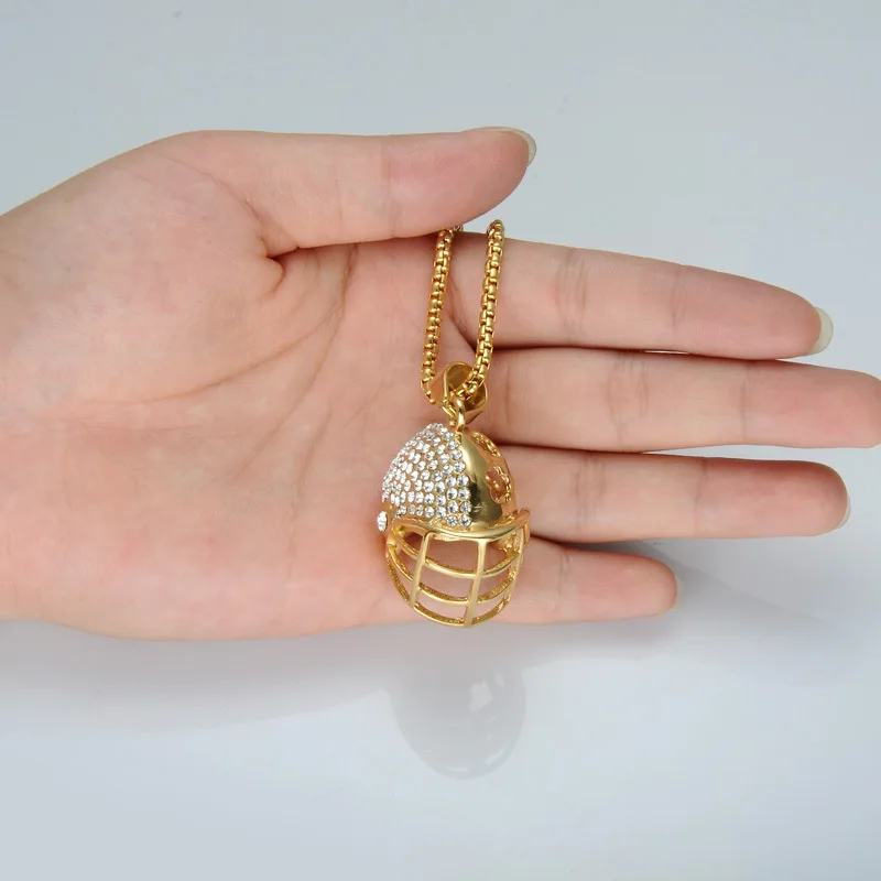 2018 Новый Дизайн Блестящий Bling золота Цвет со стразами шлем Форма