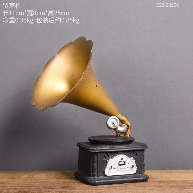 Classic Vintage Resin Home Decorative Phonograph Sewing Machine Radio Camera Fan and Vintage Telephone Bar Cafe Restaurant Craft - Цвет: 25CM phonograph