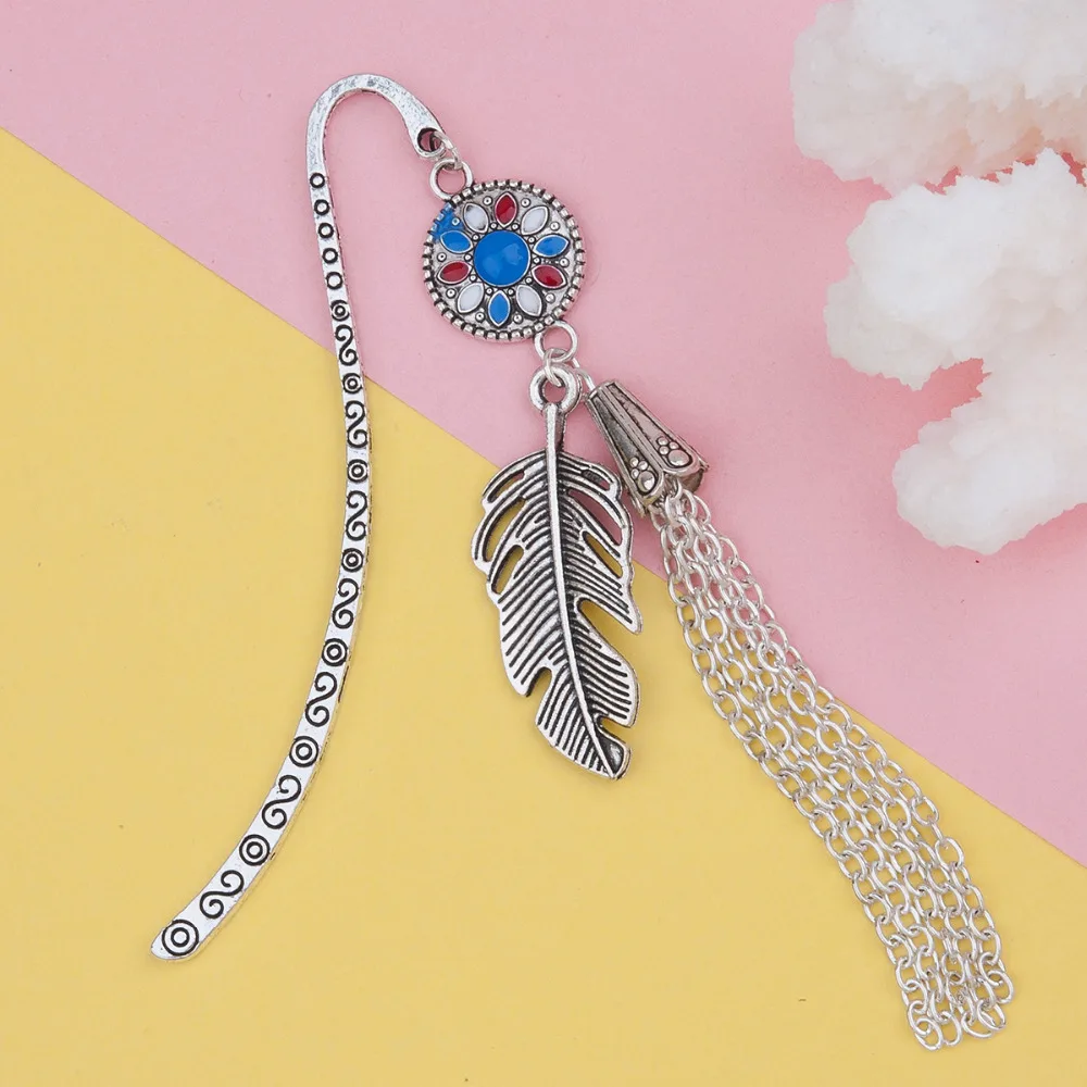 DoreenBeads Закладка Стрекоза Животное Античная бронзовая зеленая имитация бирюзового пера Рождественская Снежинка помпон, 1 штука