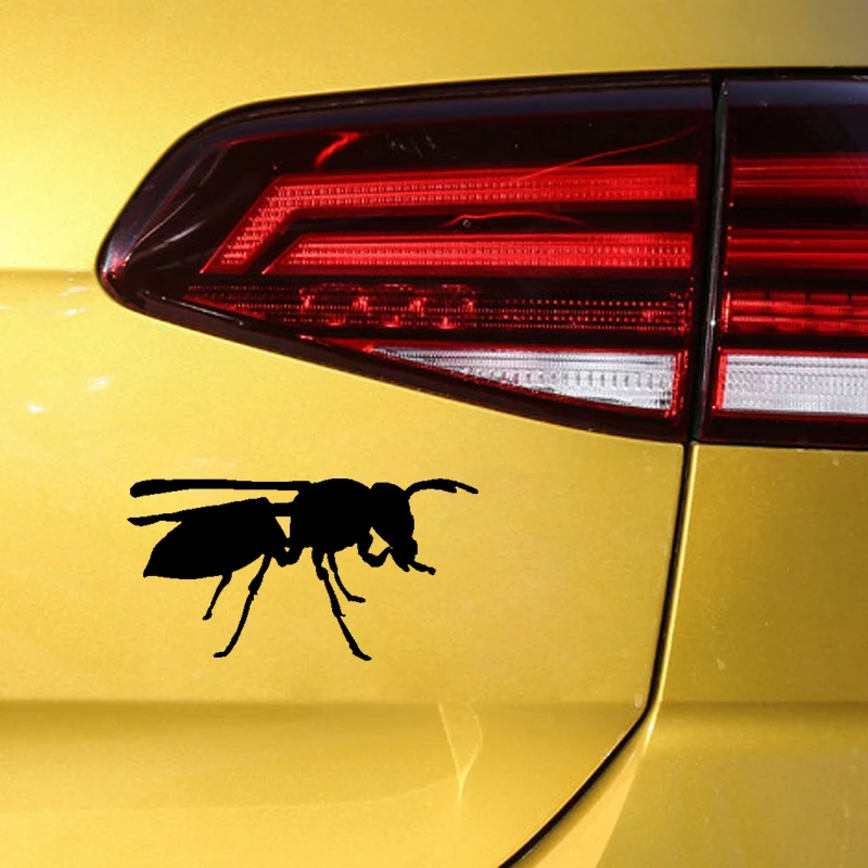 

YJZT 14.9CM*7.7CM Dazzling Artistic Caricature Interesting Insect Bee Cool Vinyl Decal Nice Car Sticker Black/Silver C19-1417