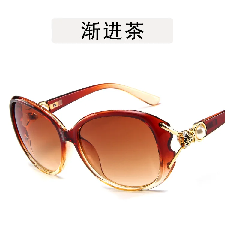 

2019 Pearl Round Oversized Sunglasses Women Luxury Brand Designer Vintage Women Sunglass Fashion Big Frame Sun Glasses UV400