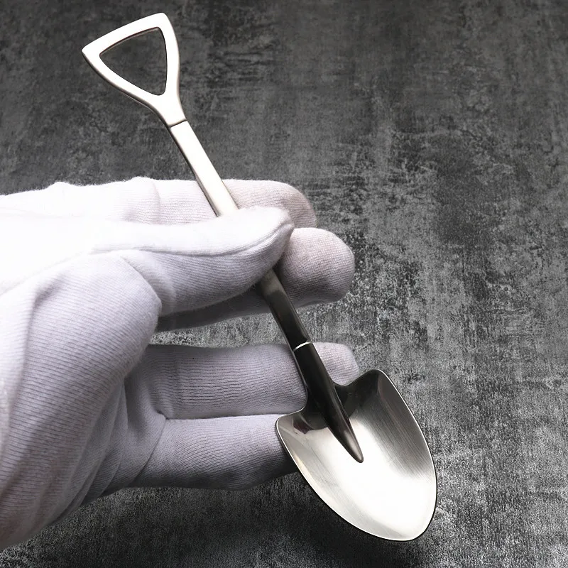 304 stainless steel shovel spoon Dessert Tea Spoon For Picnic Kitchen Accessories retro cute shovel spoon 18.5cm