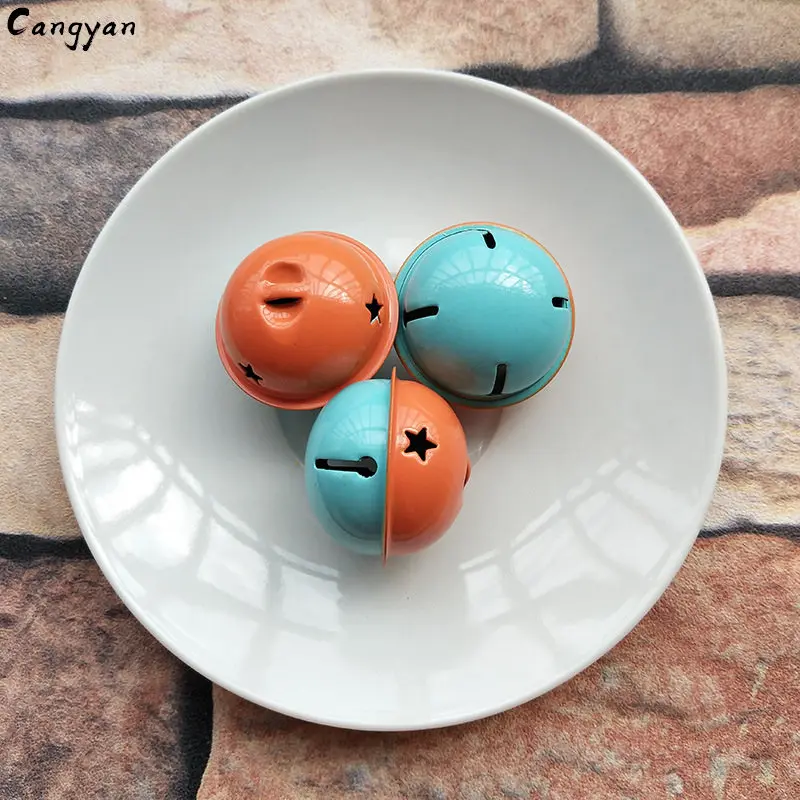 Orange green 3 шт., милый яркий двухцветный большой колокольчик, Креативный металл, 4 см, краски, аксессуары, сделай сам, рождественские аксессуары, одежда для собак, подарки для детей, как - Цвет: Orange green