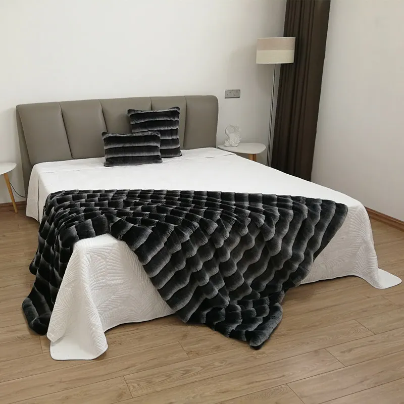 

Одеяло большого размера в американском стиле из искусственного кроличьего меха в черную полоску, домашние декоративные одеяла для дивана, одеяло из искусственного лисьего меха