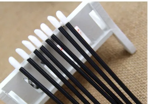 Профессиональные кисти 100 шт одноразовая кисть для губ палочка-аппликатор блеска