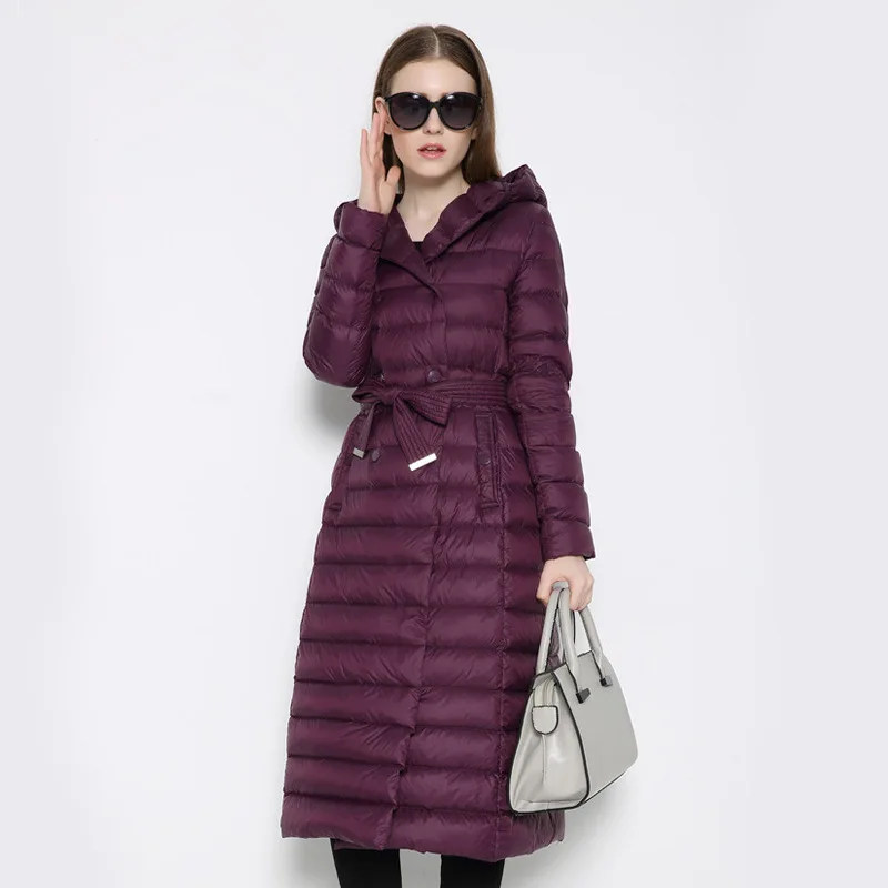Женская длинная пуховая куртка Модель 2016 года Европейская марка облегающие