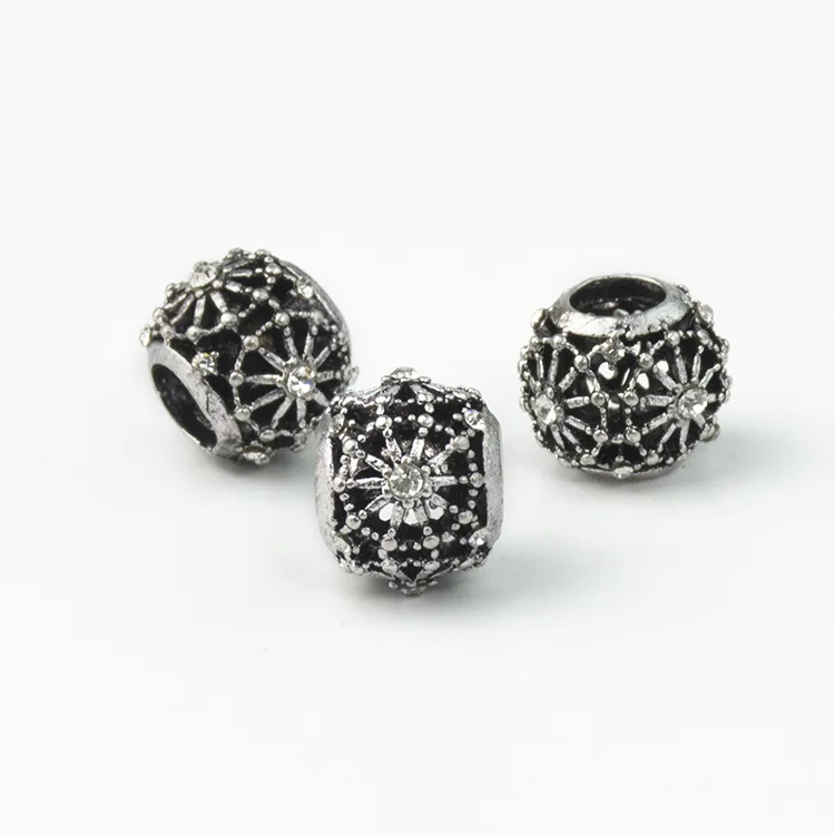 Классические ажурные браслеты и ожерелья из сплава с кристаллами в европейском