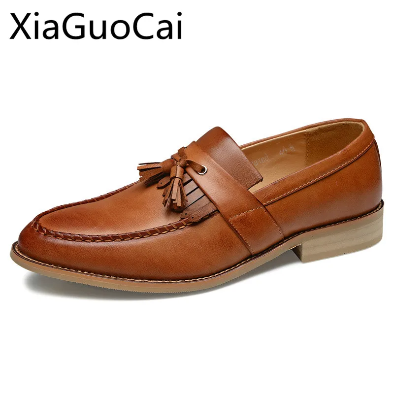 

Spring and Autumn Tassel Men Oxfords Shoes Fashion Men Loafers Moccasins Fashion Casual Shoes Pointed Toe Men's Brogue Shoes