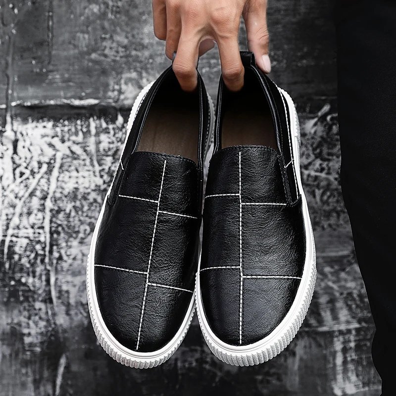 YIXI новый мужские лоферы повседневная обувь для мужчин черный Скейтбординг