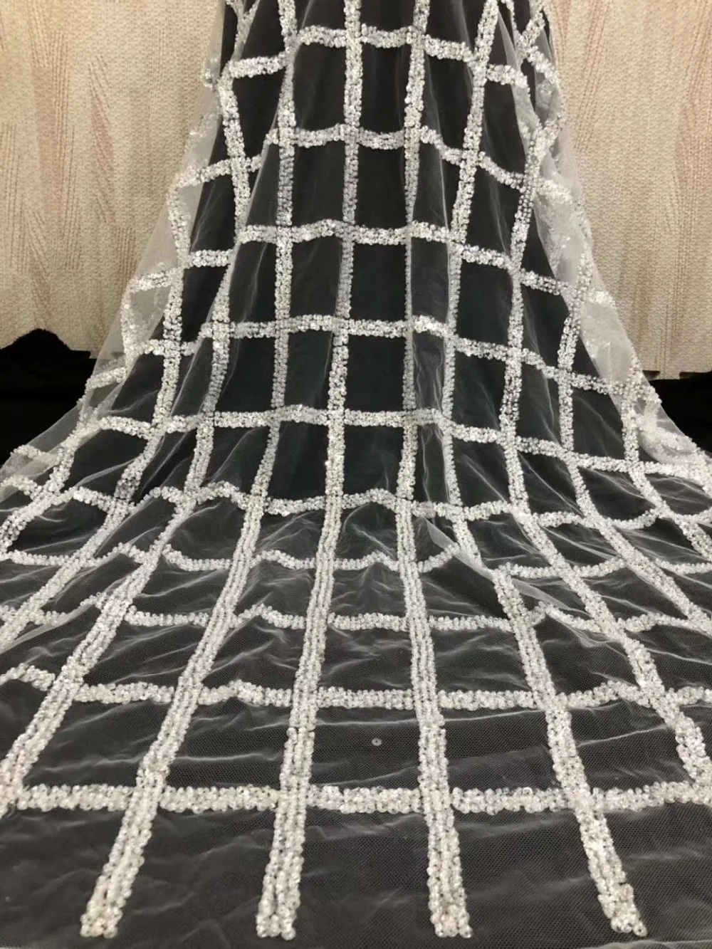 Блестящая вышивка с блестками фатиновая ткань французскими сетками JOY-52506