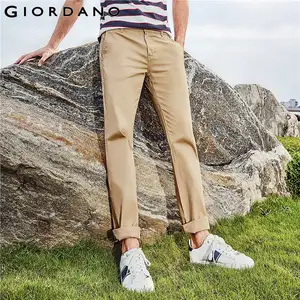 Giordano стрейчевые брюки хаки зауженная версия slim fit,выполнены из хлопка и спандекса ,и имеют три цветовых решения