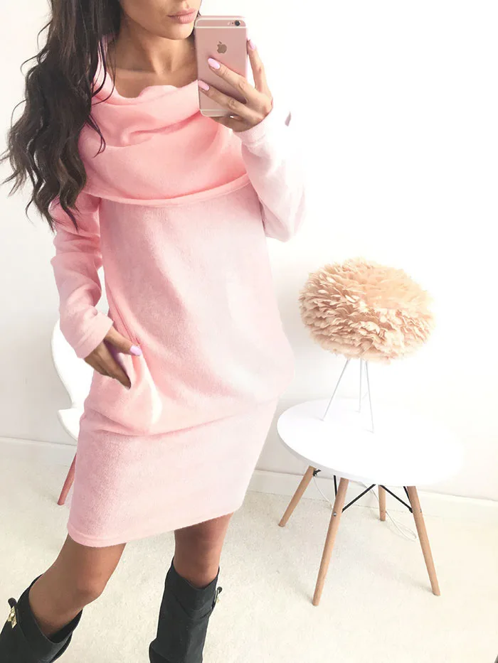 Женское осеннее платье с оборками однотонное облегающее средней длины длинными