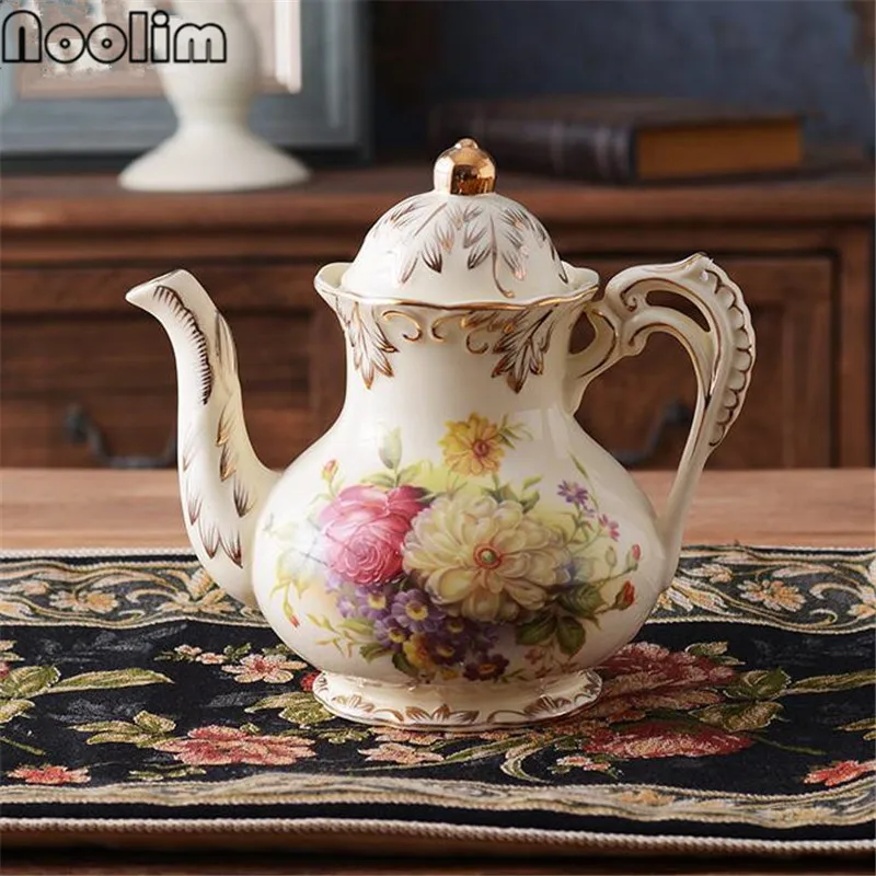 Peony A Европейский стиль бытовой бутылки для воды высокого качества керамический заварник с фильтром отверстие расписанные вручную подарочные украшения - Цвет: Peony A