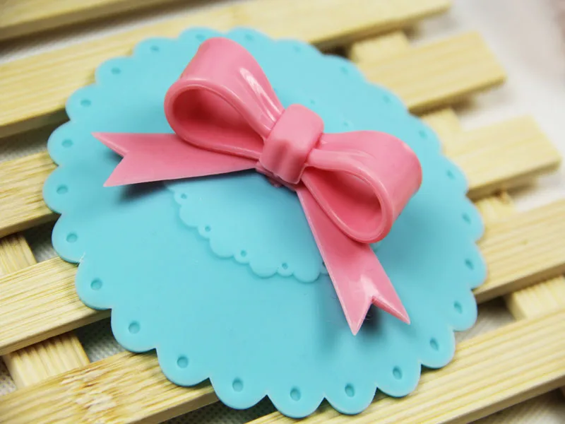 

100 pcs Selling creative silicone butterfly insulation cup cover dust leakproof water cup lid desktop decorations