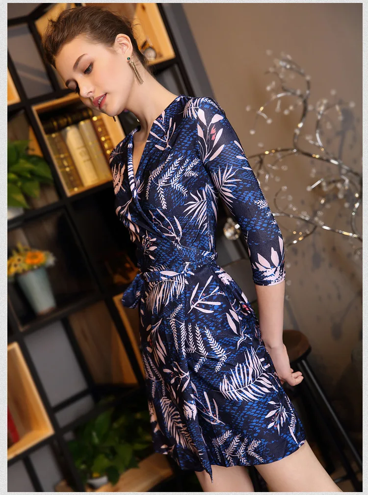 Взлетно-посадочной полосы платье 2017 Осень Европейский Стиль V шеи Три Четверти