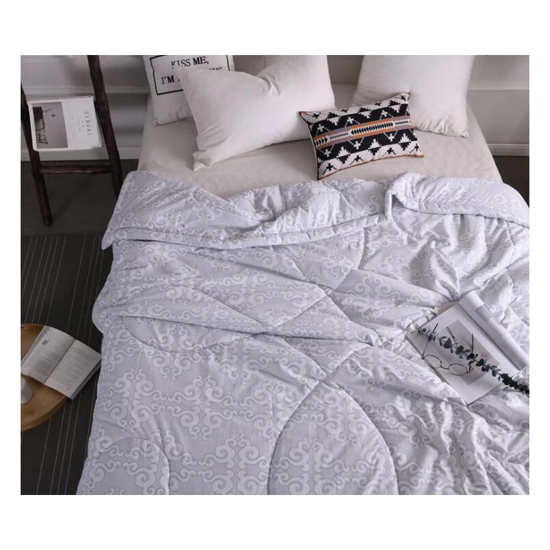 King size постельное шелковое одеяло королева новая ткань стеганое одеяла Colchas Para Cama