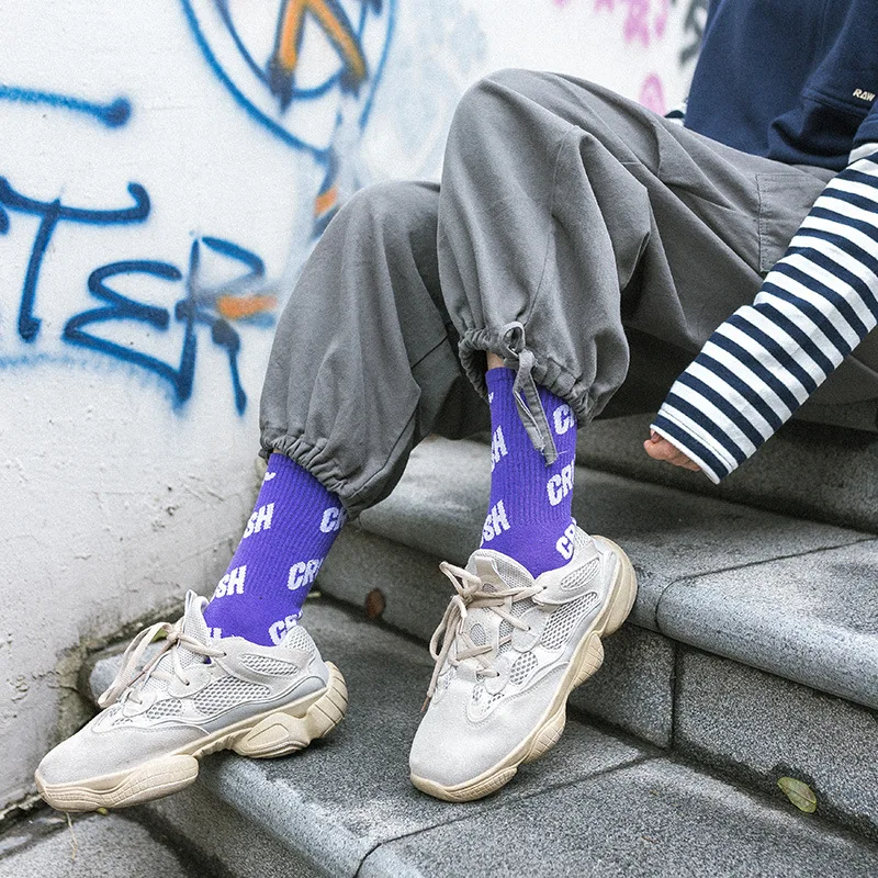 Носки женские хлопковые с буквенным принтом Классические приталенные дышащие