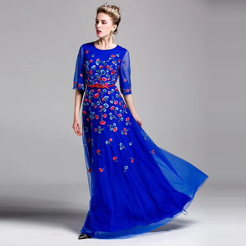 Женское модельное дизайнерское платье макси винтажное длинное синего цвета с