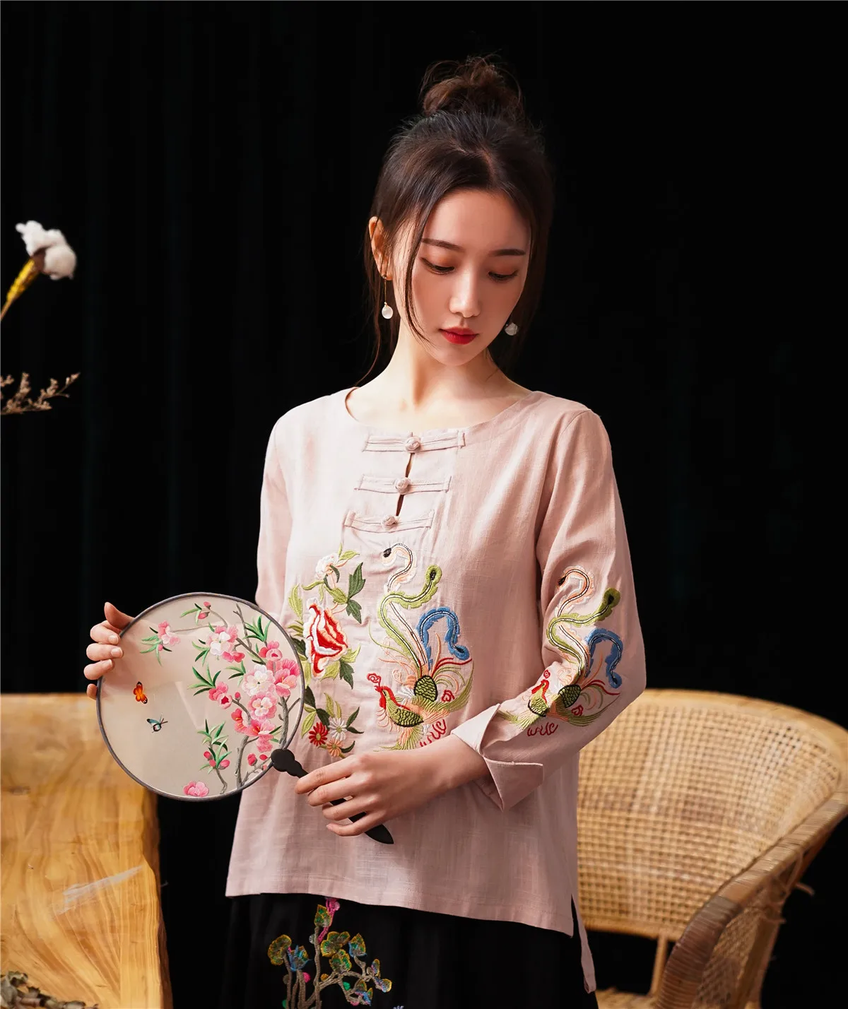 Шанхай история вышивка китайские блузки смесь льна хлопок Cheongsam рубашка Ципао национальная модная одежда 4 цвета