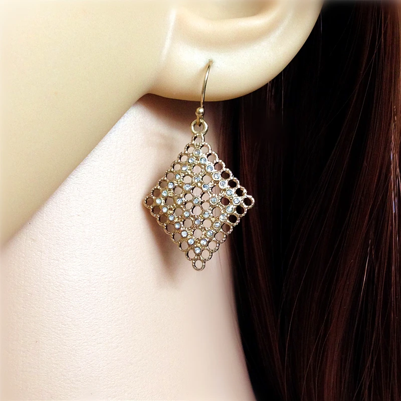 Ali Express Turkey Special Store Vintage Pending Antique Diamante Hollow Rhombic Elements Hanging Earring from India | Украшения и