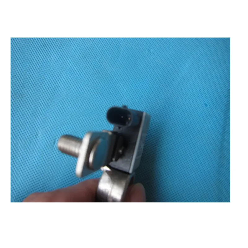 Высокое качество батареи электрический датчик тока для mazda 3 AXELA mazda cx5 2012- PE05-18-8A1