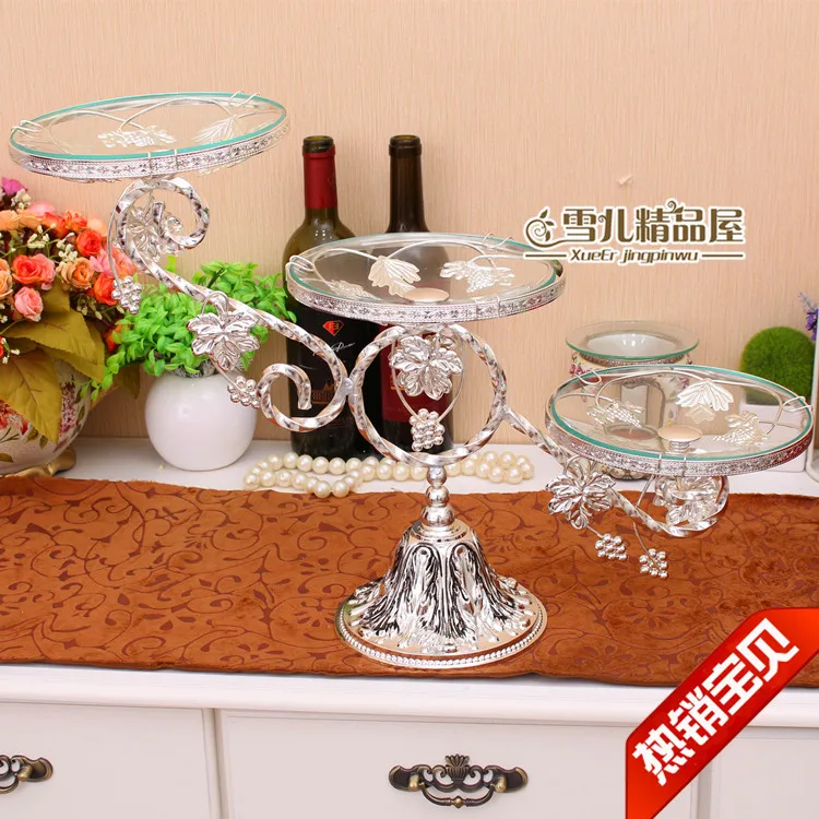 Европейская мода лоза фрукты тарелка три слоя торт компот роскошные свадебные