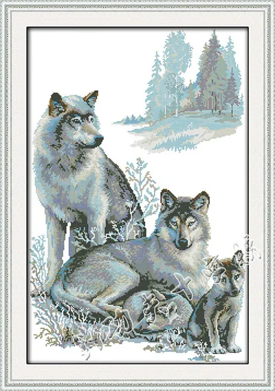 A wolf family Вышивка крестиком волки два волка DMC вышивки крестом волк 14CT 11CT DIY рукоделие счетный крест устанавливает для вышивания ремесла dmc вышивки крестом - Цвет: A wolf family