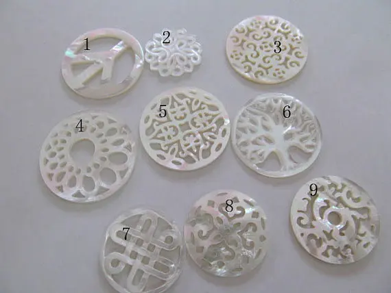 

Tree Shell beads 12pcs 17-25mm Genuine MOP Shell ,Pearl Shell Pink balck white filigree florial flower pointed Carved spacer bea