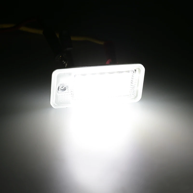 Светодиодная лампа для номерного знака 18 SMD 3 Вт белая Audi A4 A6 C6 Rs4 Rs6 Q7 A3 S3 S4 B6 B7 S6 A8 S8 1