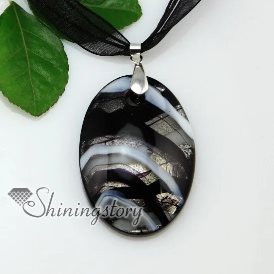 

oval with lines silver foil lampwork murano Italian venetian handmade glass necklaces pendants high fashion jewellery