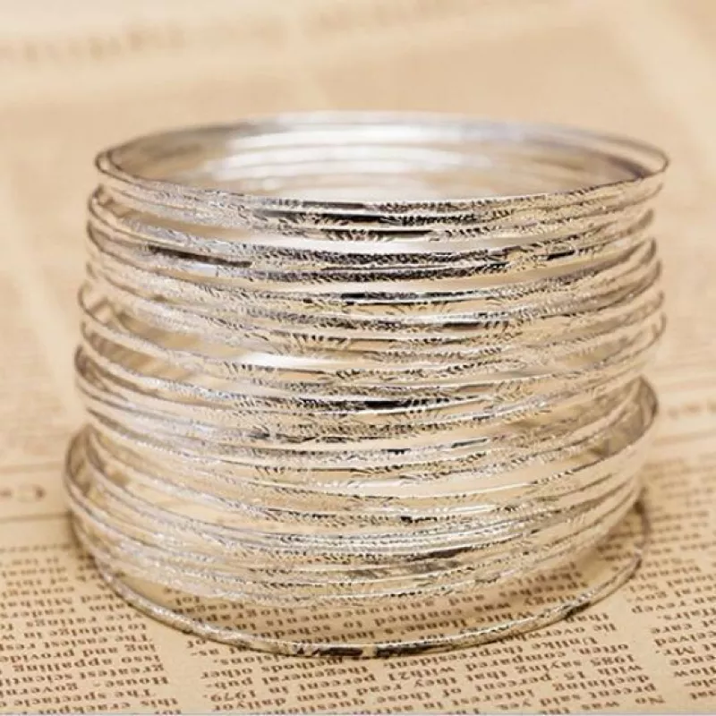 QianBei 10pcs Fashion Etched Dimpled Circle Silver Color Bangles Bracelets Women Men Lovers Jewelry Gifts