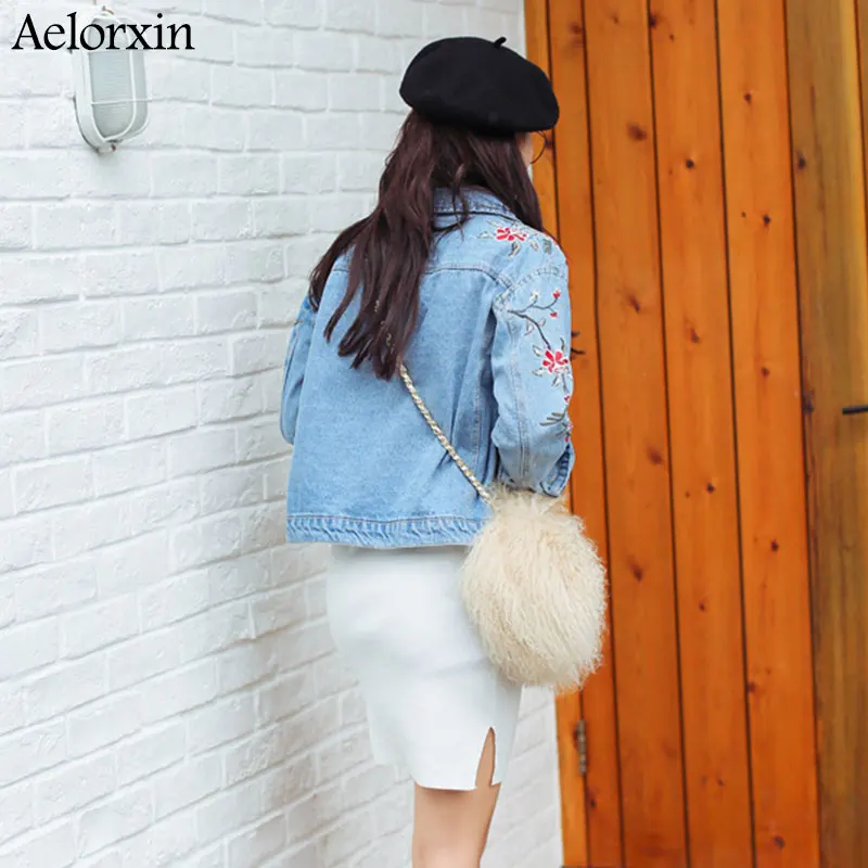 Aelorxin 2019 Весенняя женская джинсовая куртка Винтажная с цветочной вышивкой в стиле