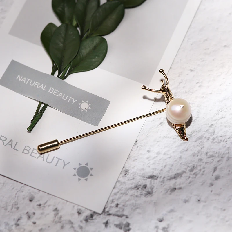 

Vanssey Vintage Jewellry Animal Snail Natural Whorl Pearl Brass Brooch Pin Wedding Accessories for Women 2018 New