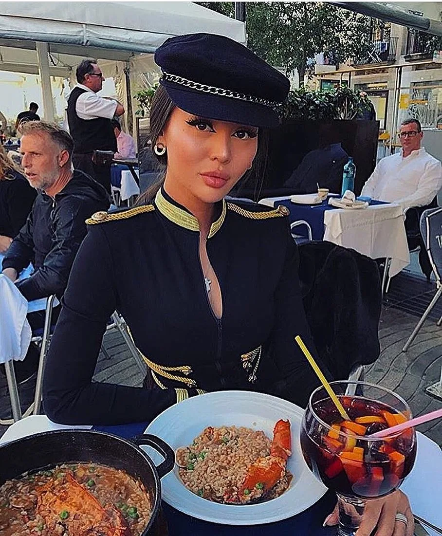 Новая зимняя модная сексуальная черная бандажная куртка с длинными рукавами дизайнерское модное Бандажное пальто