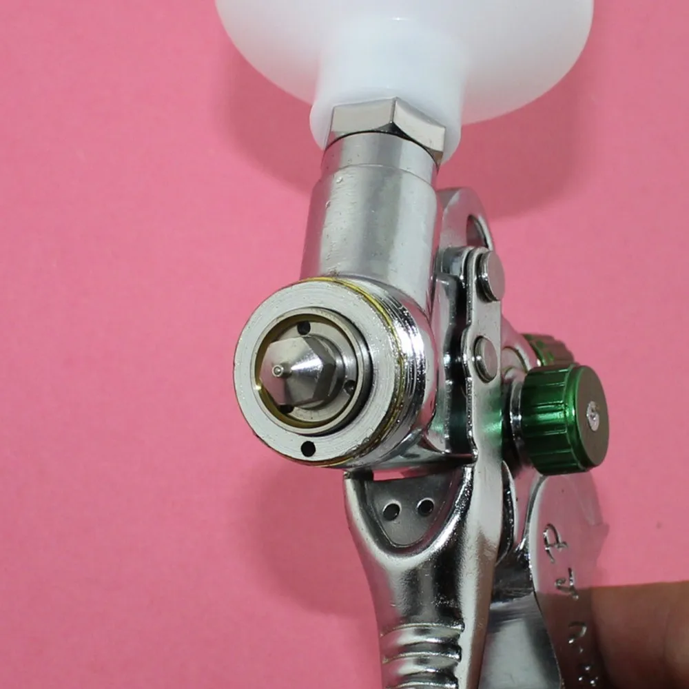 

New 0.8mm Mini Detail Touch-up HVLP Spray Gun Basecoat Auto Paint With Regulator