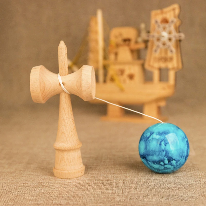 18 см шар Kendama деревянные игрушки мраморный цвет Kendama профессиональные умелые шарики для жонглирования игрушки для взрослых детей случайные цвета