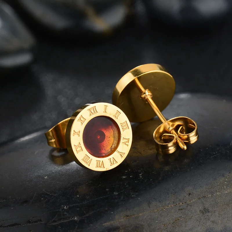 Серьги гвоздики в виде ракушки от известного бренда UZone серьги Пусеты Из