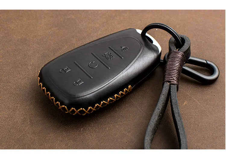 

QDAEROHIVE genuine leather car Key Case Cover For Chevrolet Equinox CRUZE TRAX Malibu Camaro car key case