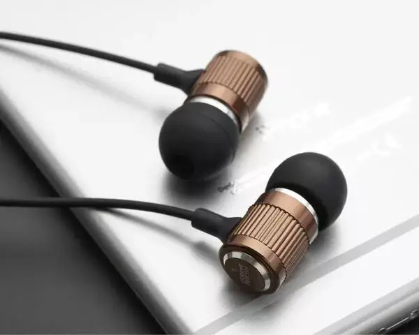 Наушники Стерео тяжелый бас алюминиевый сплав провод управления для наушников