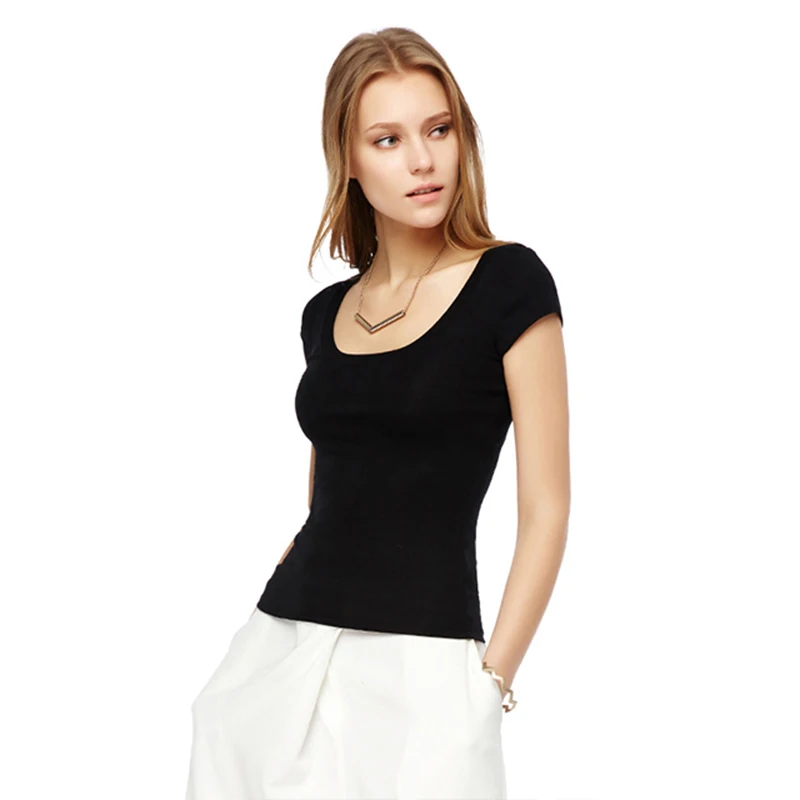 Женская футболка с круглым вырезом черная или белая однотонная хлопковая