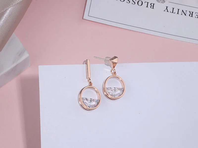 

2018 New Design Asymmetric Earrings For Women Geometric Shape Rose Gold Color Crystal Drop Earrings Female Jewelry Gift