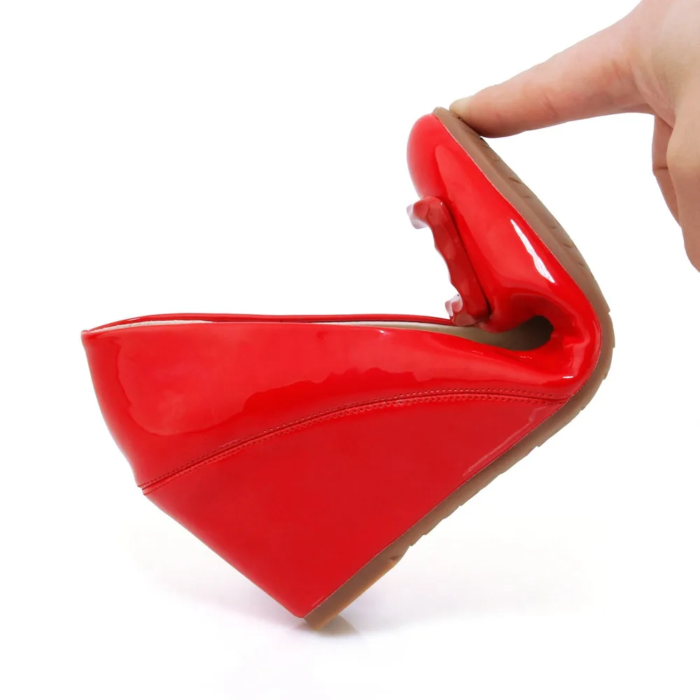 Женские туфли-лодочки с острым носком на танкетке | Обувь