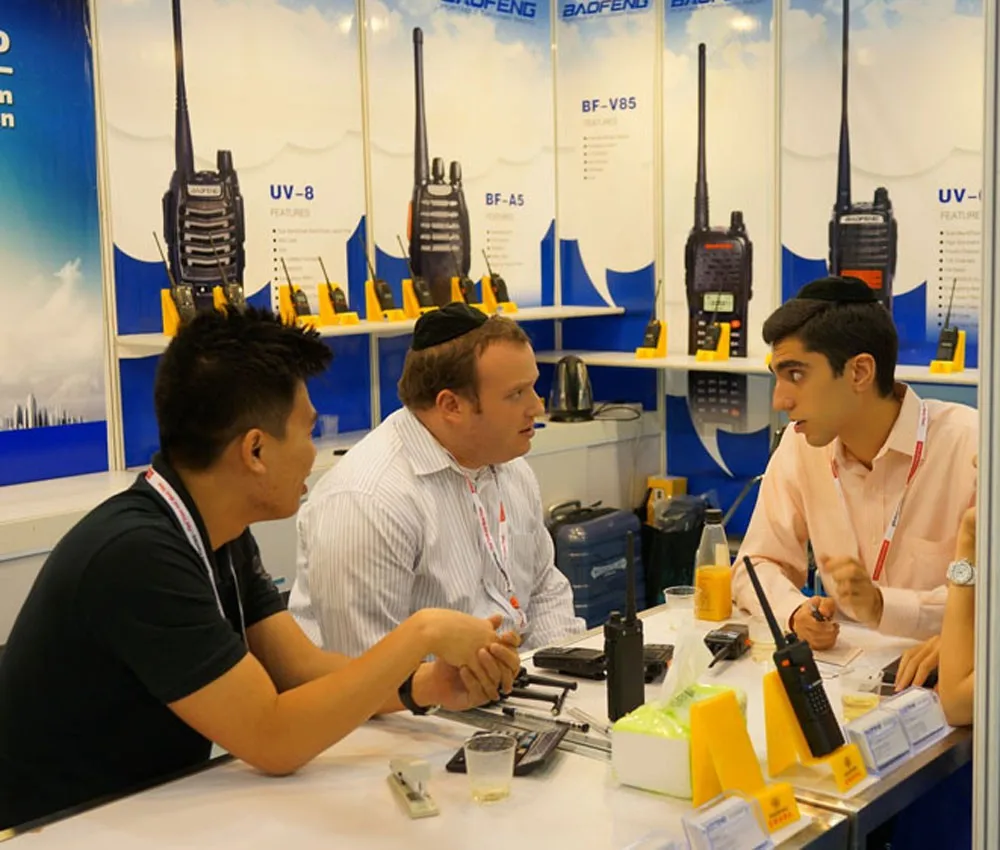 baofeng BF-M4 Two Way radio hotselling UHF 400-470mhz 3000mAh high capacity battery USB rapid charger PMR Walkie talkie